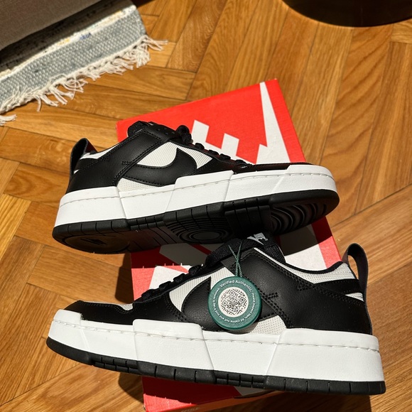 Nike Dunk Low Disrupt Black White - Women’s Size 8W, Brand New - Picture 5 of 6